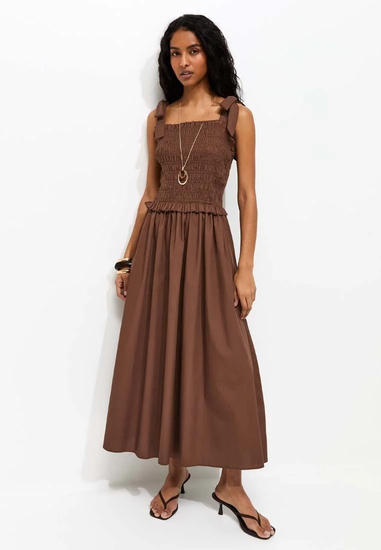 Robe élégante 39